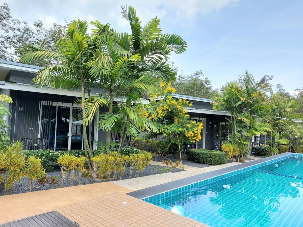The Herbal Khao Lak Ngoại thất bức ảnh