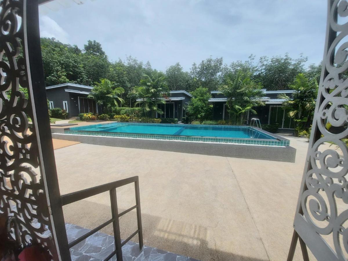 The Herbal Khao Lak Ngoại thất bức ảnh